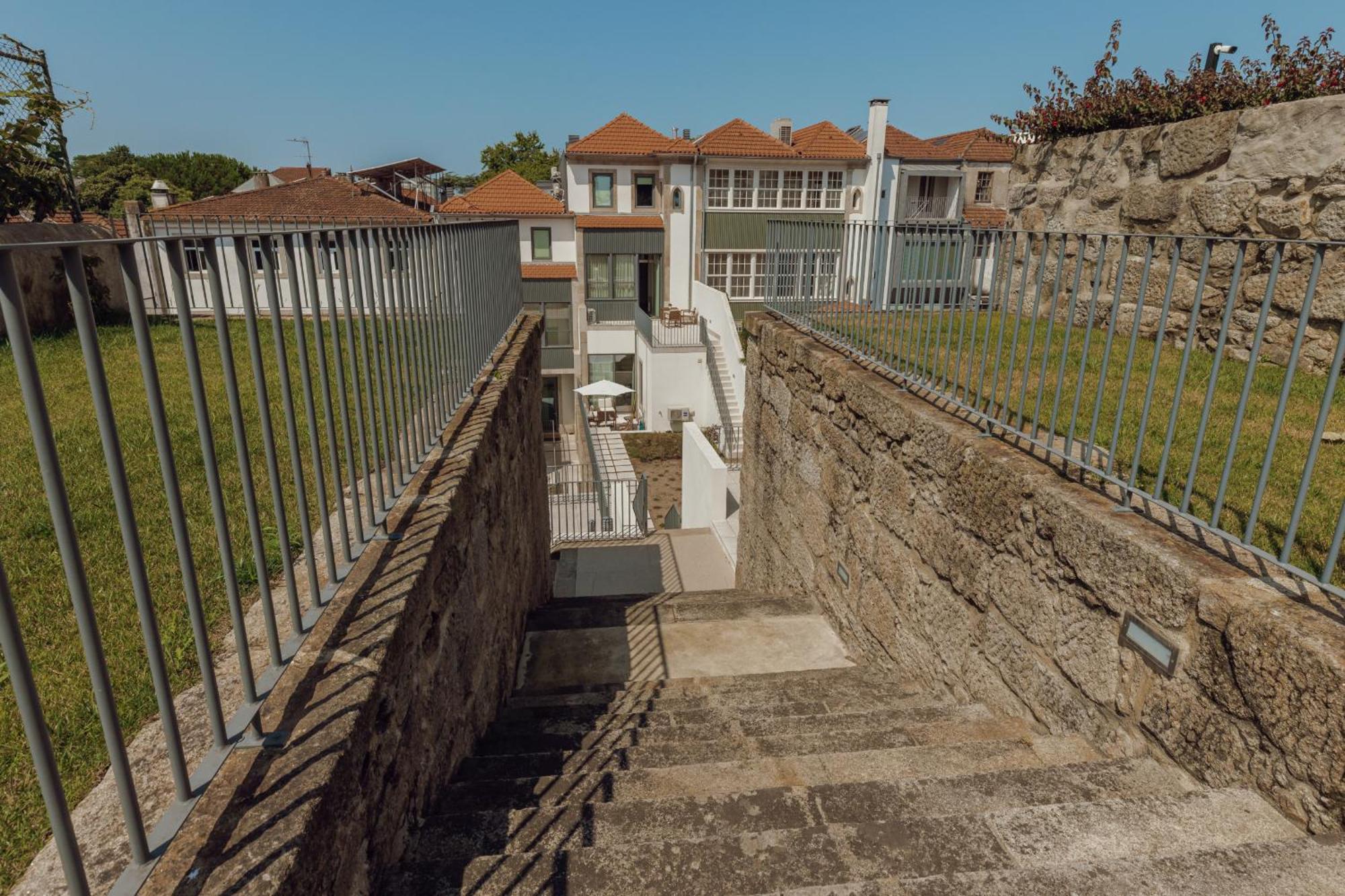 Apartment With A Pool By Vacationy Porto