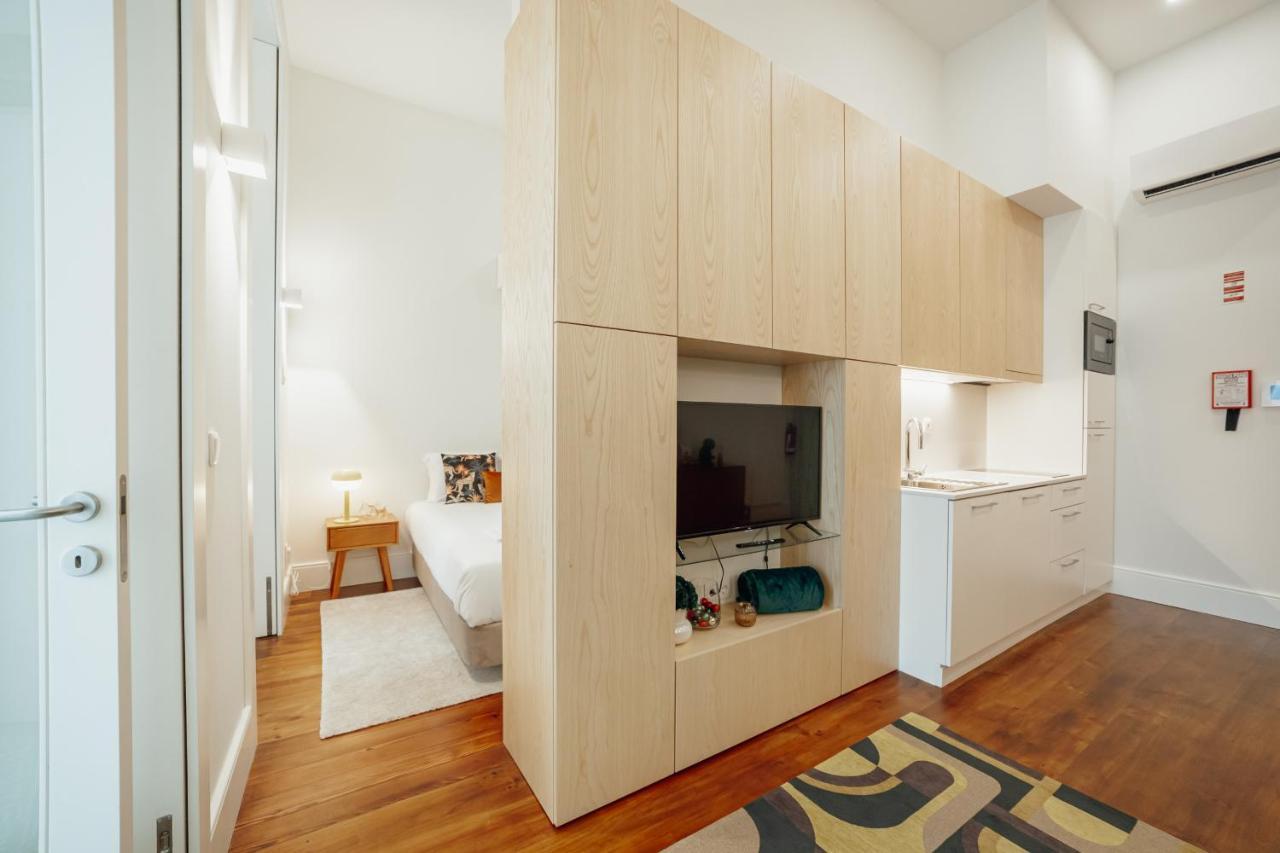 Apartamento With A Pool By Vacationy